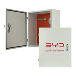 Защитный бокс для зарядного устройства электромобиля с замком