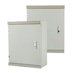 Электрический шкаф с предварительно прорезанными монтажными отверстиями