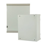 Электрическая коробка с вырезами со всех сторон