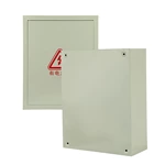 Корпус с откидной крышкой и резиновым уплотнителем